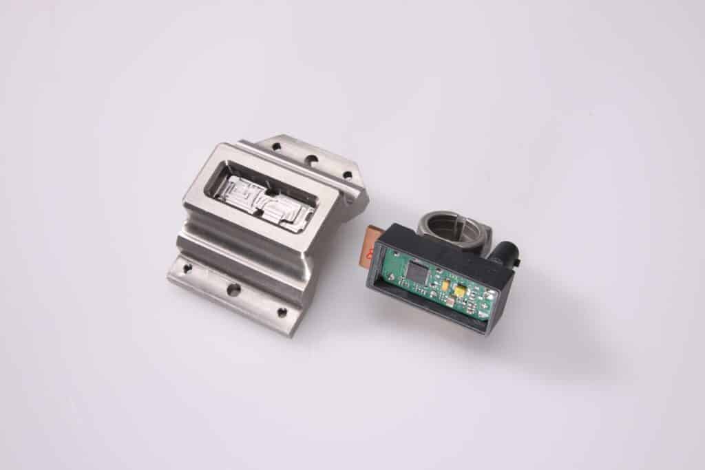 Titanium solder mask technology from Eutect for precision and process stability in modern selective soldering